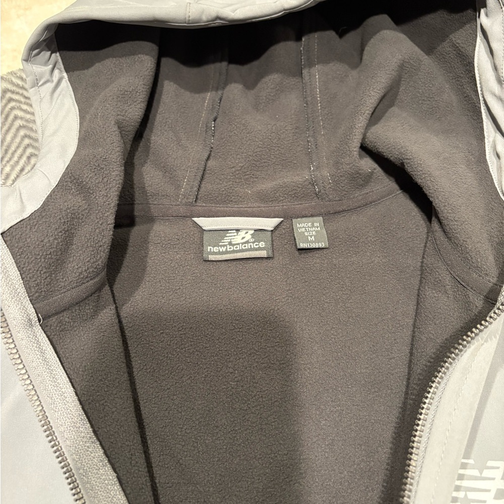 New Balance Light Gray Softshell Jacket - image 4